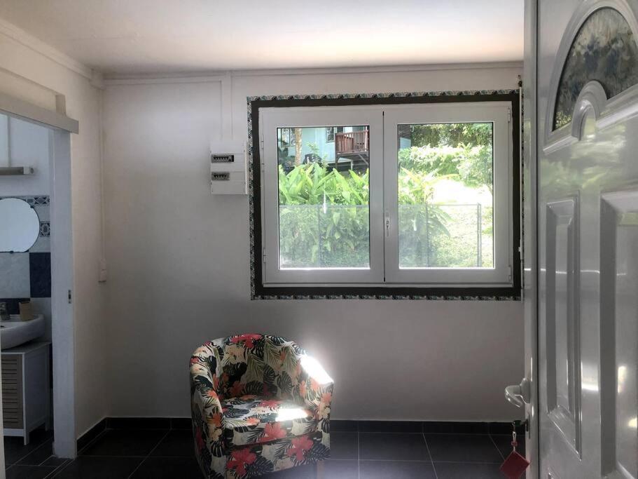 Saint-Joseph Studio Cosy Avec Piscine מראה חיצוני תמונה
