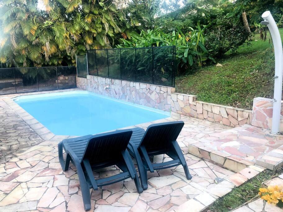 Saint-Joseph Studio Cosy Avec Piscine מראה חיצוני תמונה
